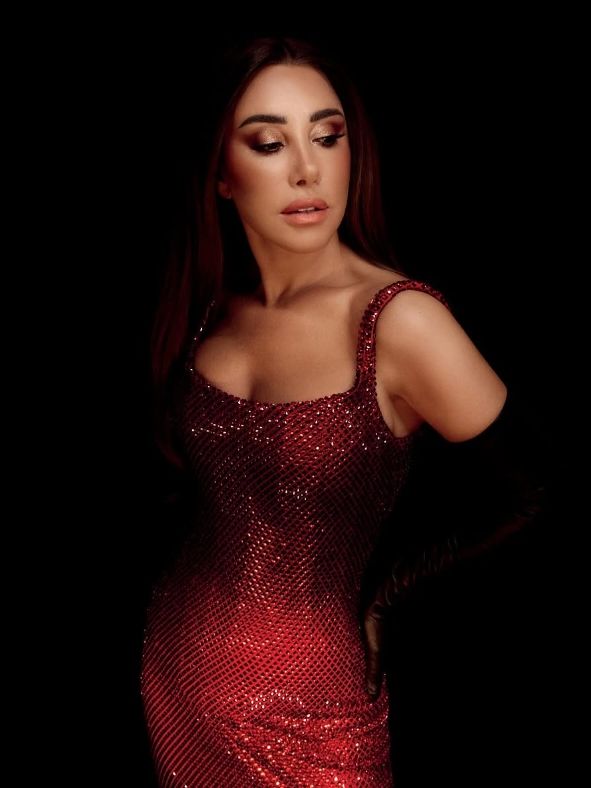 ما بينشبع من ضحكتك 🥺🎼 .  .  #نجوى_كرم  #طربيات_نجوى  .  .  #asraa_nko  #najwakaram  @Najwa Karam 