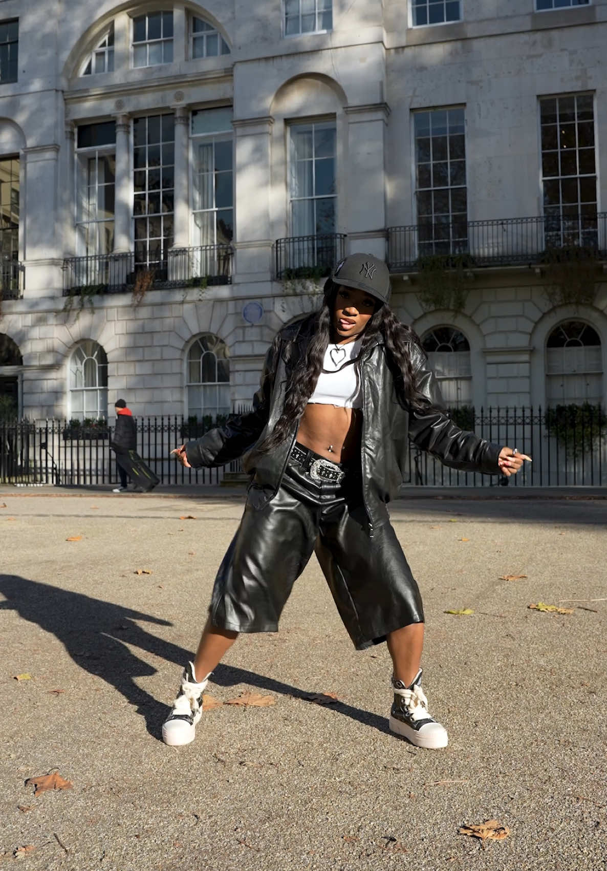 SHAKE AHH 🤪 DC: @Litchi 🎥: @Afro Dance #shakeah #tyla #leahtaret #satiktok🇿🇦 #amapianodance #uk 