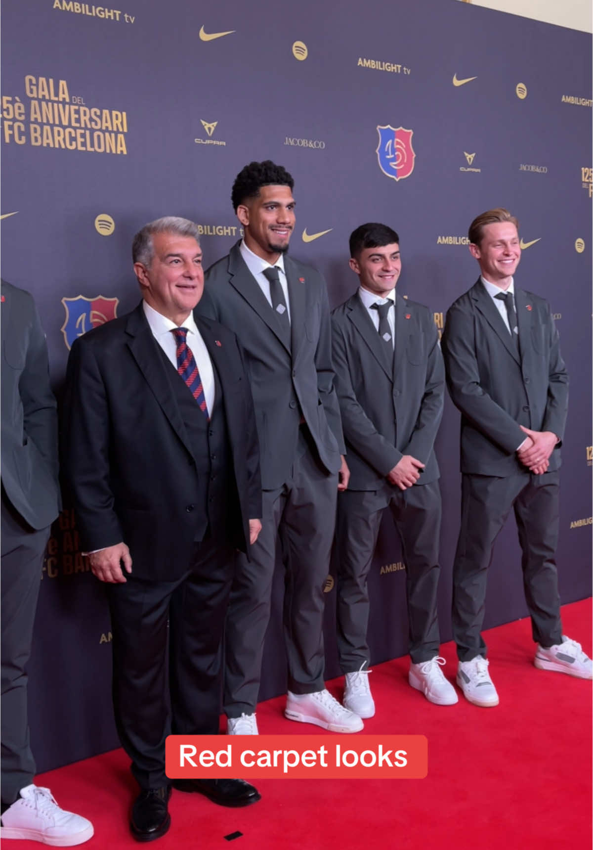 Red carpet night ✨📸  #fcbarcelona #barçaontiktok #barça @cupra_official 