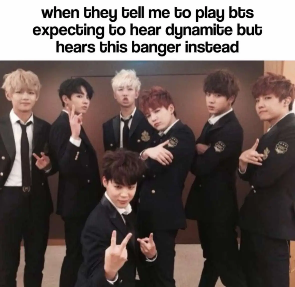 spine breaker revolution ||  when they tell me to play bts expecting to hear dynamite but hears this banger instead|| #spinebreaker #spinebreakerbts #btsalbum #dynamitebts #riodejaneirobts #riodejaneiromeme #riodejaneiro #btsmemes #bestofbts #btsrecommendedvideos #bangtanboys방탄소년단 #bts_official_bighit #aurathyst 