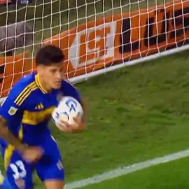Brian 🔥 #boca #cabj #bocajuniors #brianaguirre #edit #jugador #la12 #xeneizes #bosteros #diegomaradona #juanromanriquelme🔟💙💛 #martinpalermo #rkt #bombonera #fyp #foryoupage #fypシ゚viral #fyppppppppppppppppppppppp 