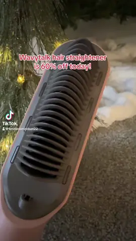 Love how shiney my hair gets with this hair straightener  #hairstraightener #hairtools #hairproducts #hairstraightenerbrush 