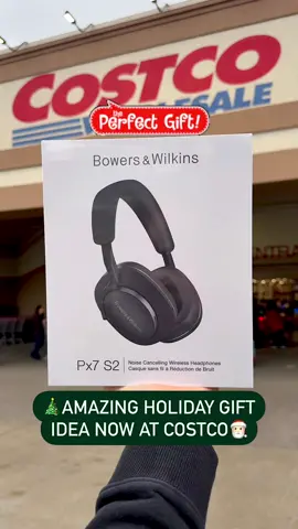 🎁AMAZING HOLIDAY GIFT IDEA NOW AT COSTCO🎅🏻 🎄🎁Looking for the perfect gift? Check out these incredible @Bowers & Wilkins Px7 S2 Noise Canceling Headphones available in @Costco Wholesale clubs nationwide for $199.99! ✅ Features: ✨Trusted by Abbey Road Studios and Skywalker Sound, Px7 S2 lets you experience music exactly as the artist intended! 🔋30 hours of battery life with just one charge! A full recharge just takes 2 hours and a 15 minute charge will give you 7 hours of additional listening time! 🙌 Incredible Optimized, Proprietary Noise Cancellation Technology 🎧Super comfortable fit! Meticulously designed for exceptional comfort however long you’re listening, while luxurious memory foam earpads perfectly encapsulate and cushion your ears. 🛒A must add to your cart on your next Costco trip! Also available in ocean blue colorway online on Costco.com and includes free delivery!!  #BowersWilkins #Px7S2 #HearTrue #WirelessHeadphones #costcodeals #costco #headphones 