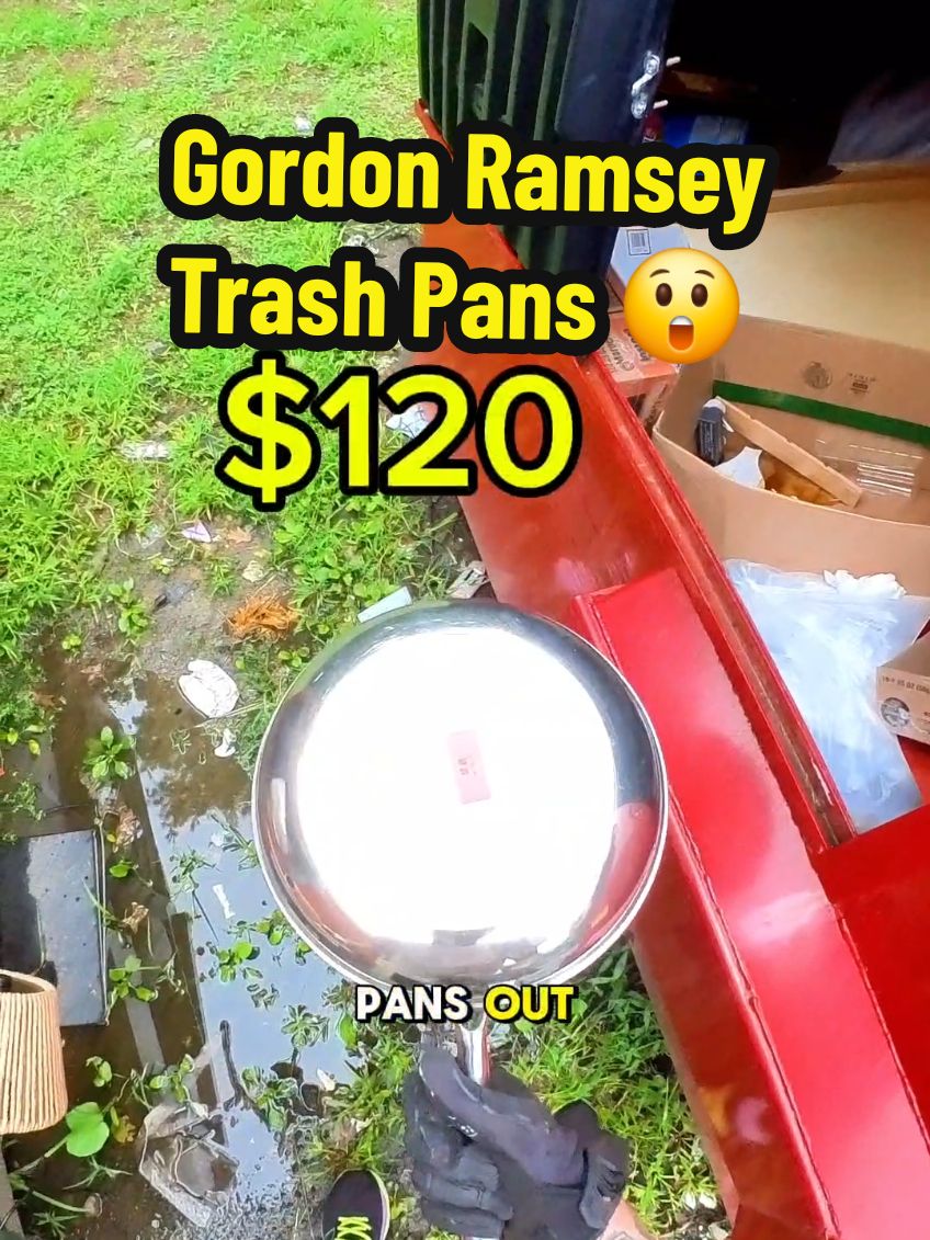 I found expensive Gordon Ramsey  Hexclad pans dumpster diving !!! What are they worth ?  #chef #cook #cooking #dumpsterdiving 
