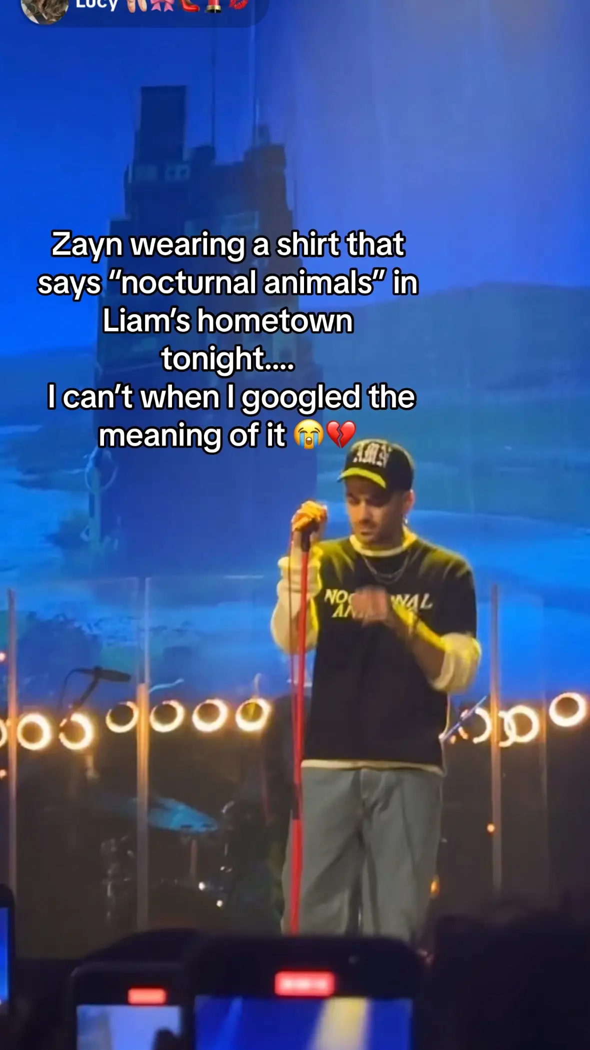 The meaning of “nocturnal animals” on his shirt tonight in liams hometown 😭💔 #zaynmalik #zayntour #malik #healing #liampayne 