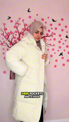 The Best Waterproof and Warm Winter Coat !!! #coat #winterwear #womenwear #tiktokmademebuyit #blackfridaysale #aifilter #cybermonday #creatorsearchinsights #fyp #foryou #fypppppppppppppp #viral #1milion 