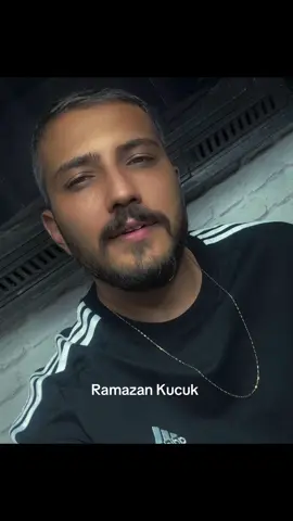 Hastayım Sana ✨🫶 #ramazanküçük #ramazankucuk #rktarz #düet #şarkı #keşfetteyizzz #kesfet #goodvibes #king #fypp #explore #türkü #saz #baglama #akustik #istanbul #konser #ask 