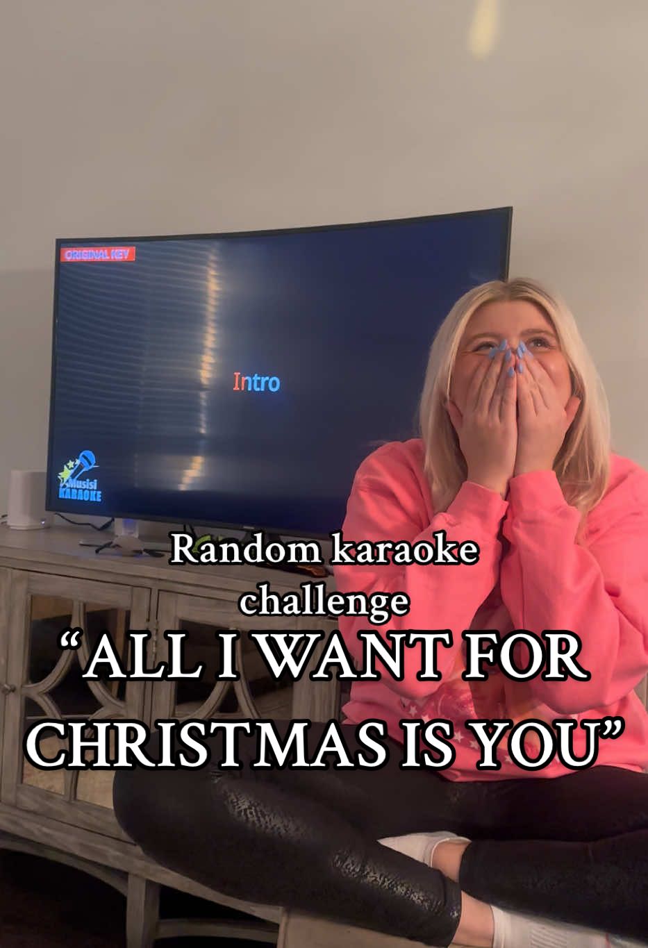 Thanksgiving ends: me: 🎅🎄@Mariah Carey #randomkaraoke #alliwantforchristmasisyou #mariahcarey #tyraoke #tyramadison