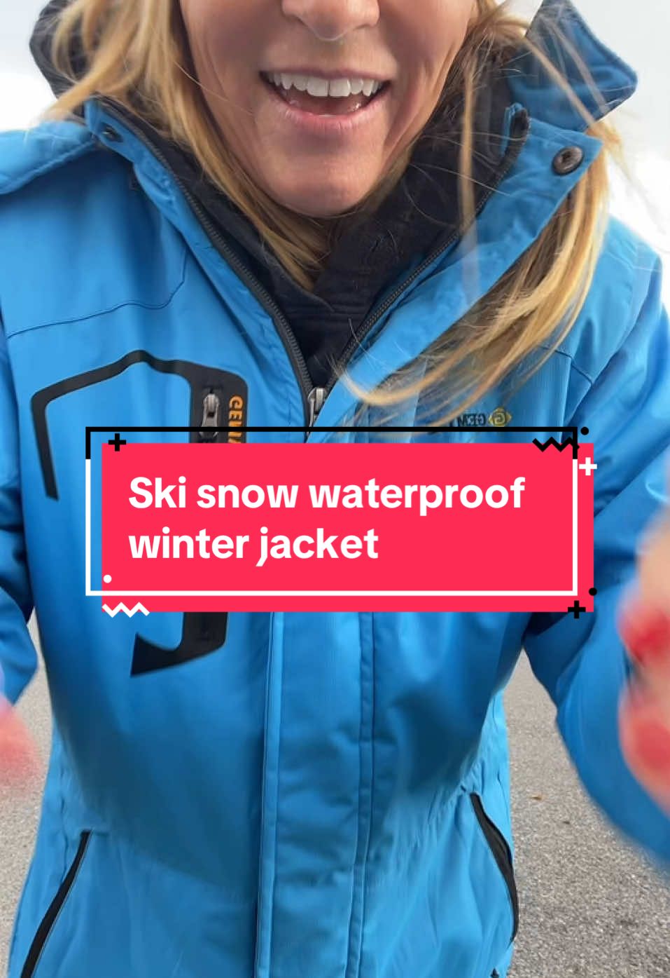 ##winterjacket #wintersports #snowboardjacket #skijacket #christmasgiftideas #tiktokshopcybermonday #tiktokshopblackfriday #bfcm #stockingstuffers #stockingstufferideas #giftforher #giftforgirlfriend #waterproof #waterproofjacket #giftforhim #giftforboyfriend 