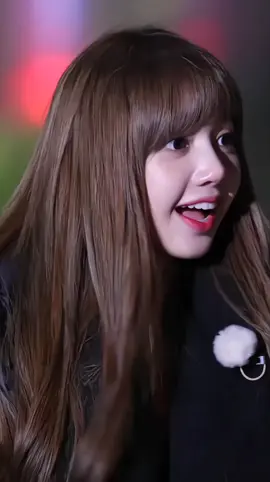 💜#lisa #blackpink #fyp 