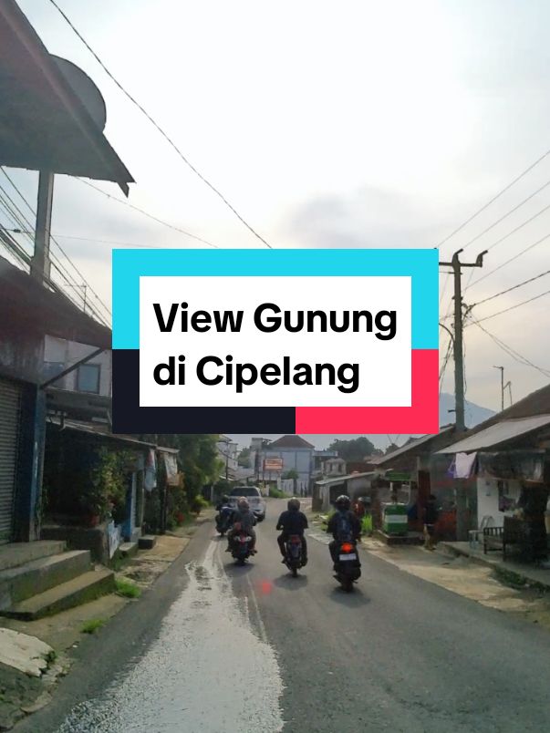 Seminggu terakhir cuaca Bogor cerah saat pagi. Jadi pemandangan gunungnya bisa terlihat jelas. Mau akhir taun ada agenda liburan kemana gais? #kulinerbogor #Vlog #gunungsalak #JelajahLiburan #traveling #bogorhits #ulin #highlandbogor #jalanjalantraveling #bogordailynews #bogorindah #bogor #jalanjalan #kuliner #vlogjalan 