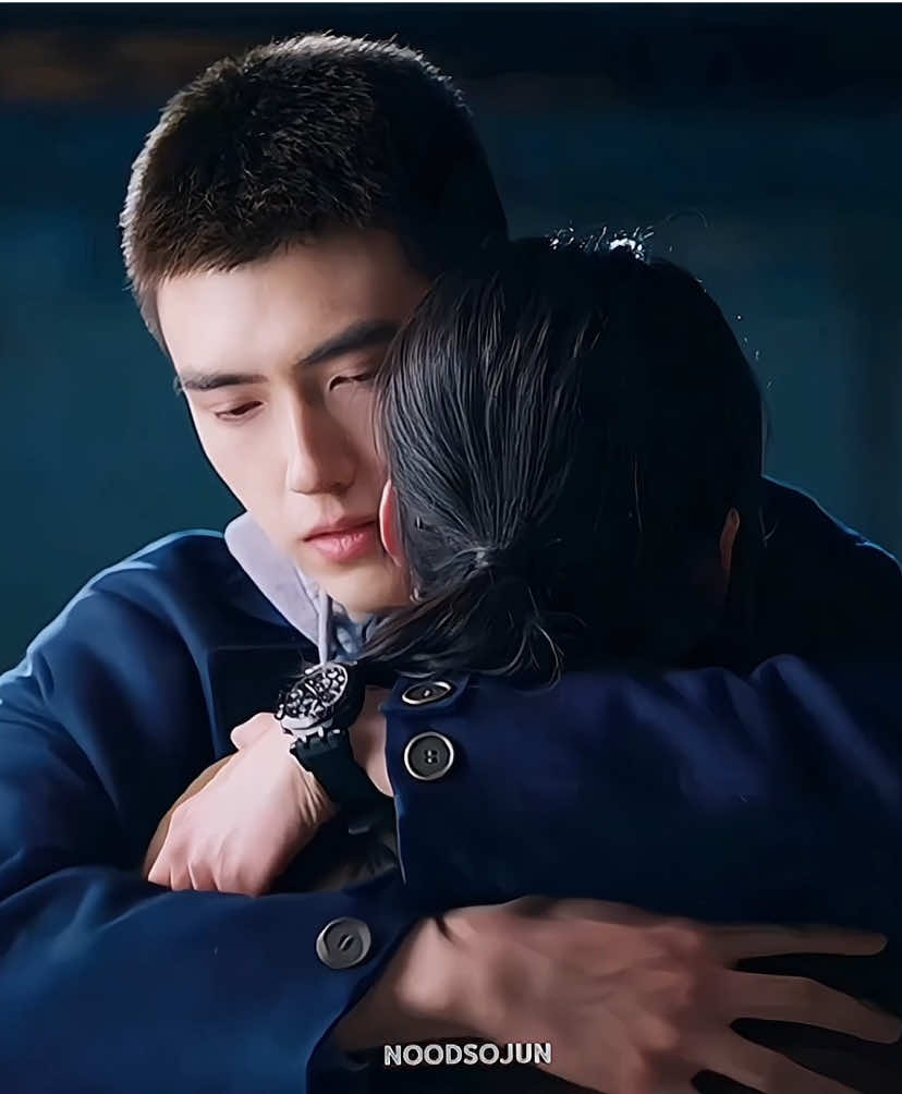 This scene made me hurt 💔 but I feel butterflies in my stomach 🦋 #noodsojun #lighterandprincess #cdrama #arthurchen #zhangjingyi 