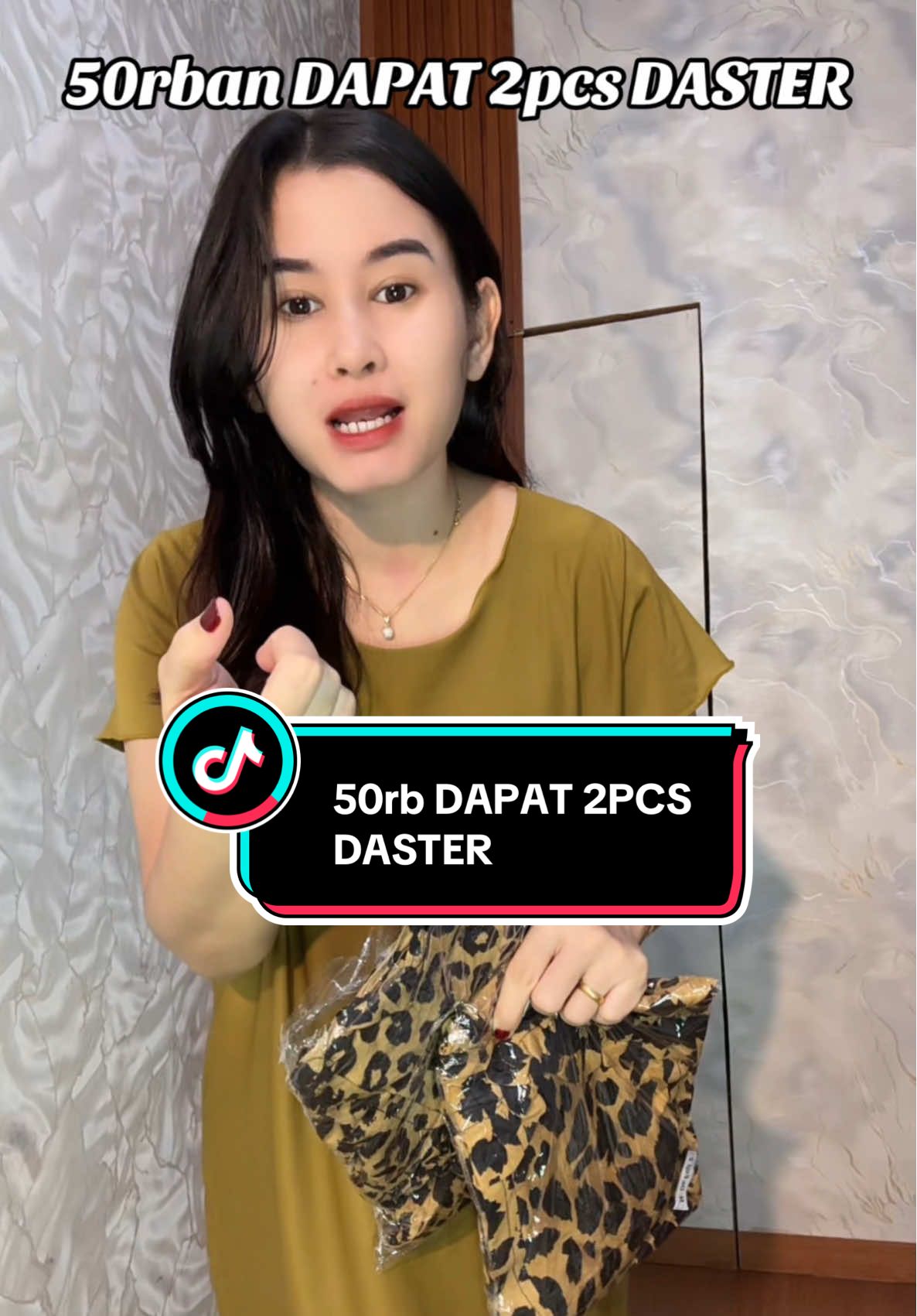 Membalas @sekedar hiburan😍😍😍😘😘😘 beneran sama ya bahan rayon tebal dan adem 🥰 #fyp #daster #dasterleopard #dasterviral #dastermurah #pakethematdaster 