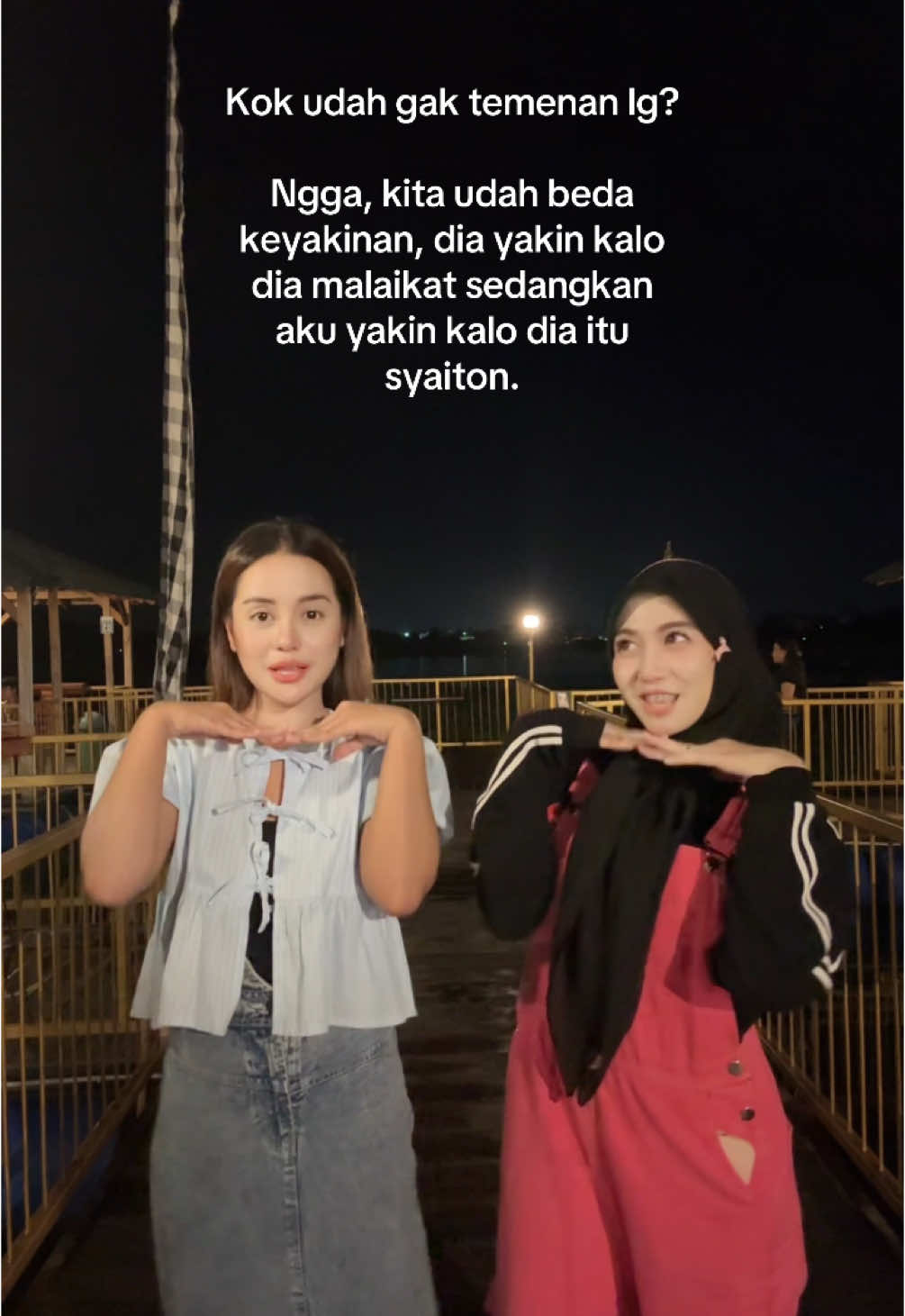 Trend lagu Teman Makan Teman emg liriknya REAL no DEBAT🤣 yagak? @Galyas 🖤 KLIK LINK di BIO TIKTOK aku FULL nya!🔥 lagubaruku!😊 #avoliaa #temanmakantemanavolia #musikditiktok #risingontiktok #galyas #laguavolia #quotes #sindiran #sindirankeras 