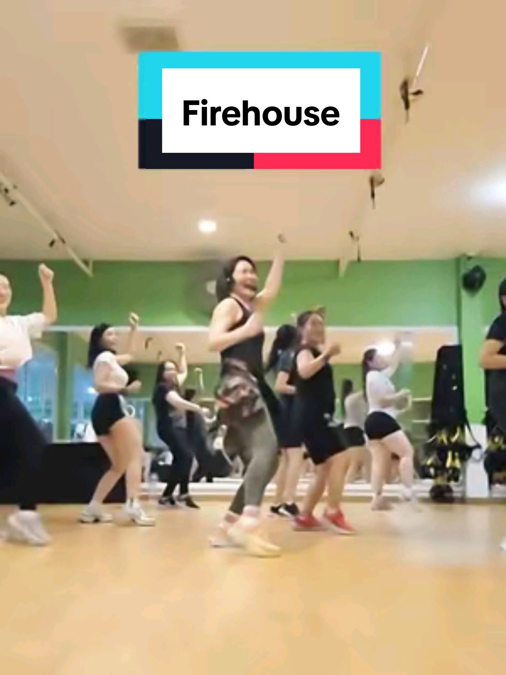 #firehouse #zumba #LIVEhighlights #TikTokLIVE #LIVE #dancefitness #inclass #groupexercise