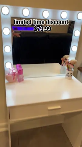 shes perfect for a christmas gift 💕💄💅 #tiktokshop #makeupvanitycheck #smallmakeupsetup #