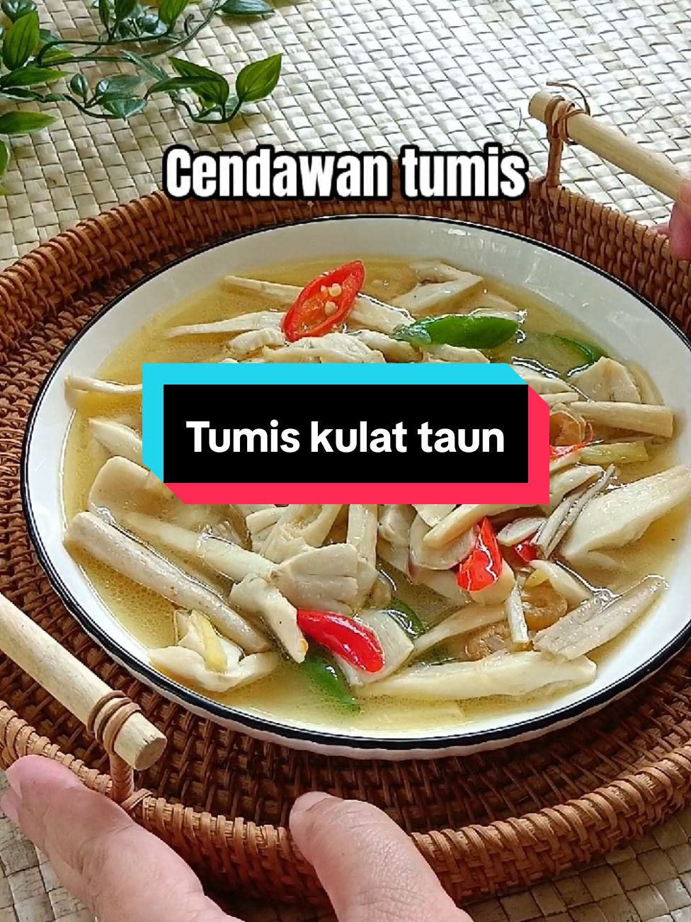 masak apa hari ni? #lilynurindapurkampung #cendawan #cendawangoreng #cendawanbusut #kulattaun 