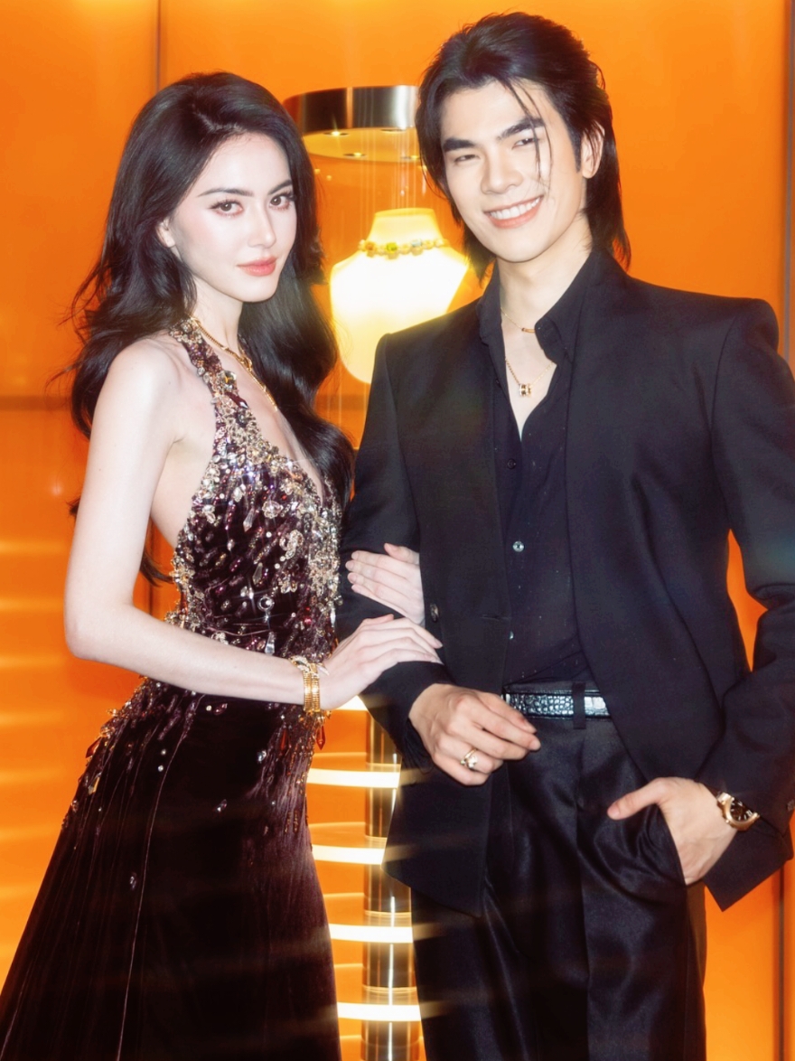 ใหม่ดาวิกา มาย ภีม สกาย งาน BVLGARI TUBOGAS BANGKOK 2024 #davikah #ใหม่ดาวิกา #บุลการี #สกายวงศ์รวี #ภีมวสุ #มายภาคภูมิ #bvlgaritubogas #bvlgari