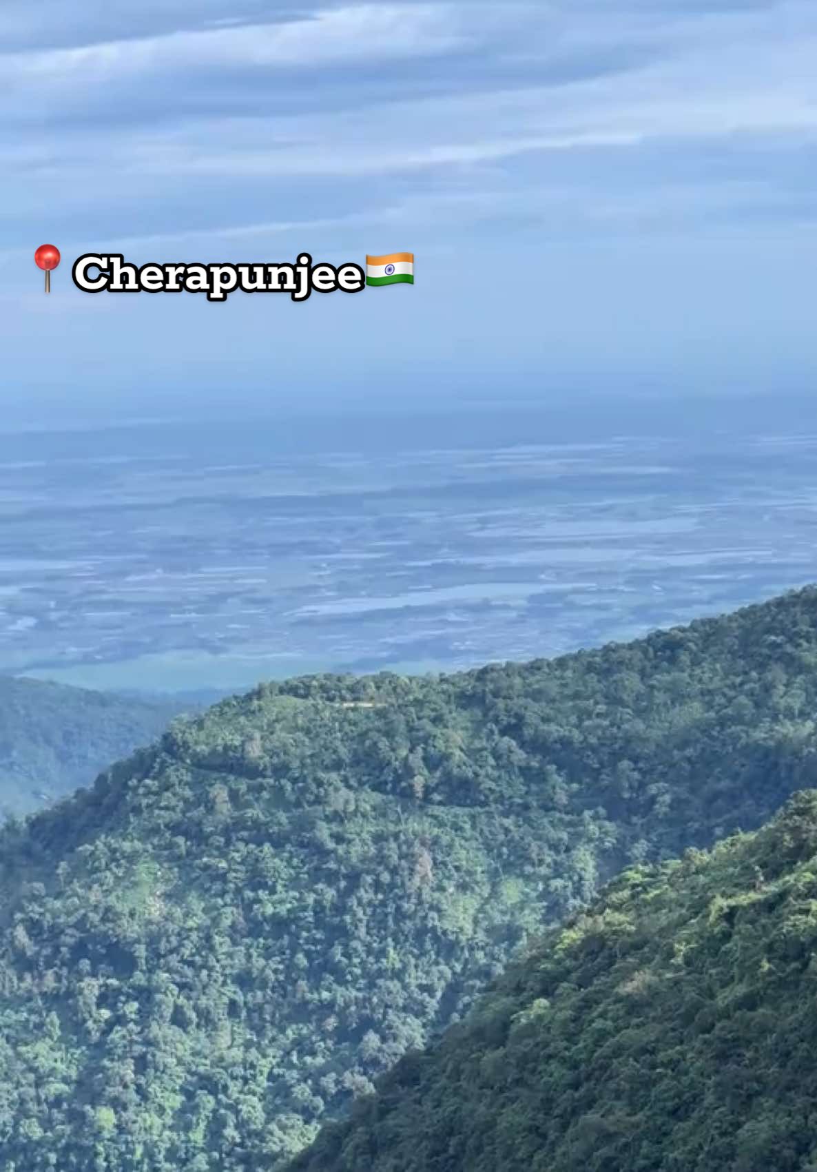 প্রকৃতি আল্লাহর অপার নেয়ামত,  মেঘালয়ের পাহাড় থেকে প্রিয় মাতৃভূমি বাংলাদেশের সৌন্দর্য বেশ উপভোগযোগ্য❤️🗻🍃#foryou #fyp #unfrezzmyaccount #muntain🏔⛰#nature #cherapunjee_meghalaya #bangladesh🇧🇩 