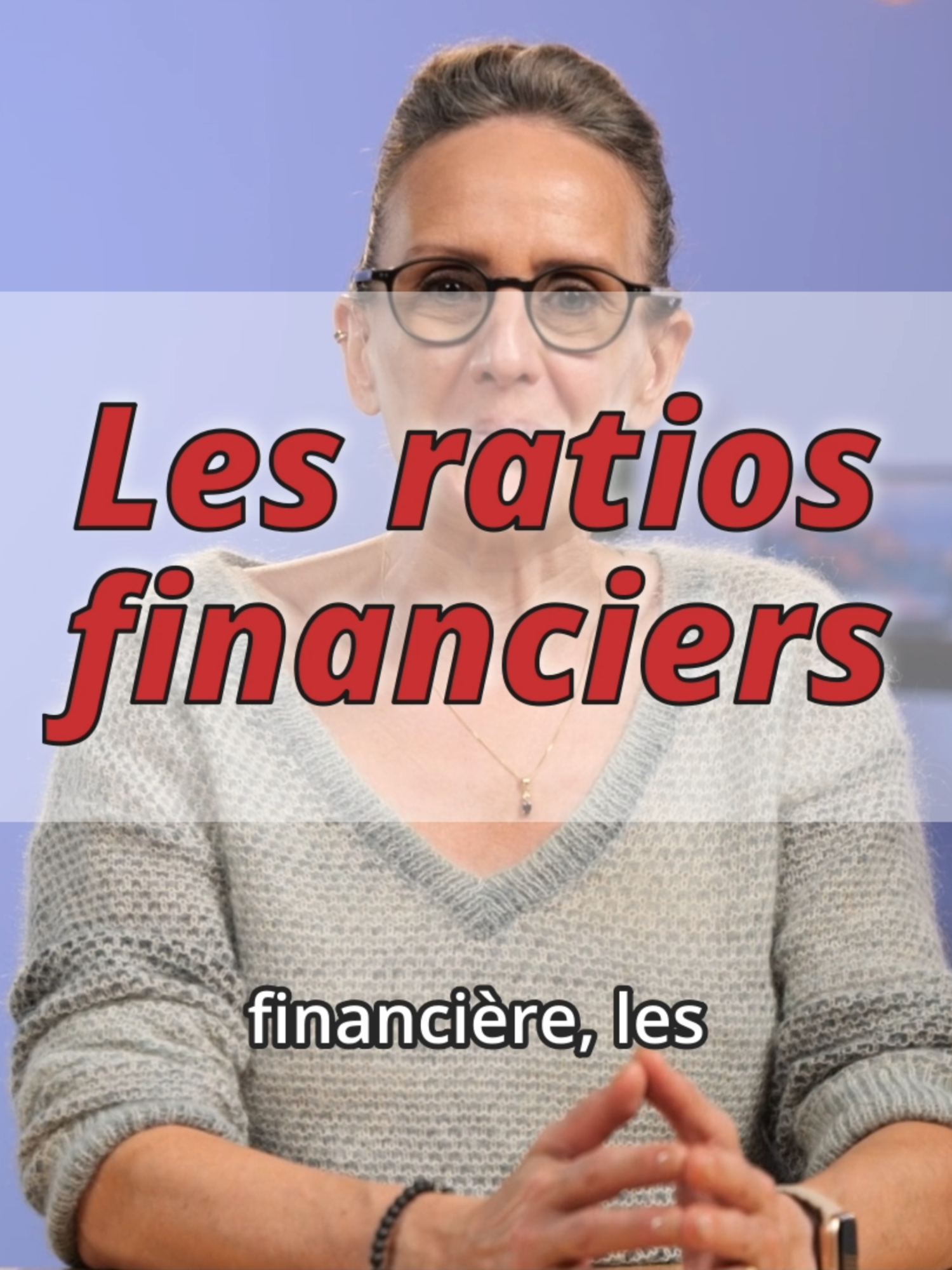 Les ratios financiers sont des outils essentiels pour évaluer la santé économique d'une entreprise. Ils mesurent la rentabilité, la liquidité et l'endettement en rapportant des données des comptes annuels. Parmi les principaux ratios, la marge commerciale indique la rentabilité des ventes, tandis que le taux de rentabilité net évalue la profitabilité. Les ratios d'indépendance financière et de capacité de remboursement analysent la structure de capital et la gestion des dettes, facilitant ainsi une prise de décision éclairée. #Gestion#ExpertComptable #Finance #Comptabilité