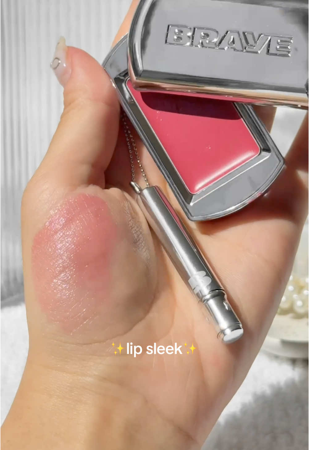 How pretty is this lip sleek! You can also use this on your cheeks!  #lipsleek #braye #koreanliptint #lipgloss #lipbalm #coolgirl #lipblush #liptint #cheektint #bagcharm 