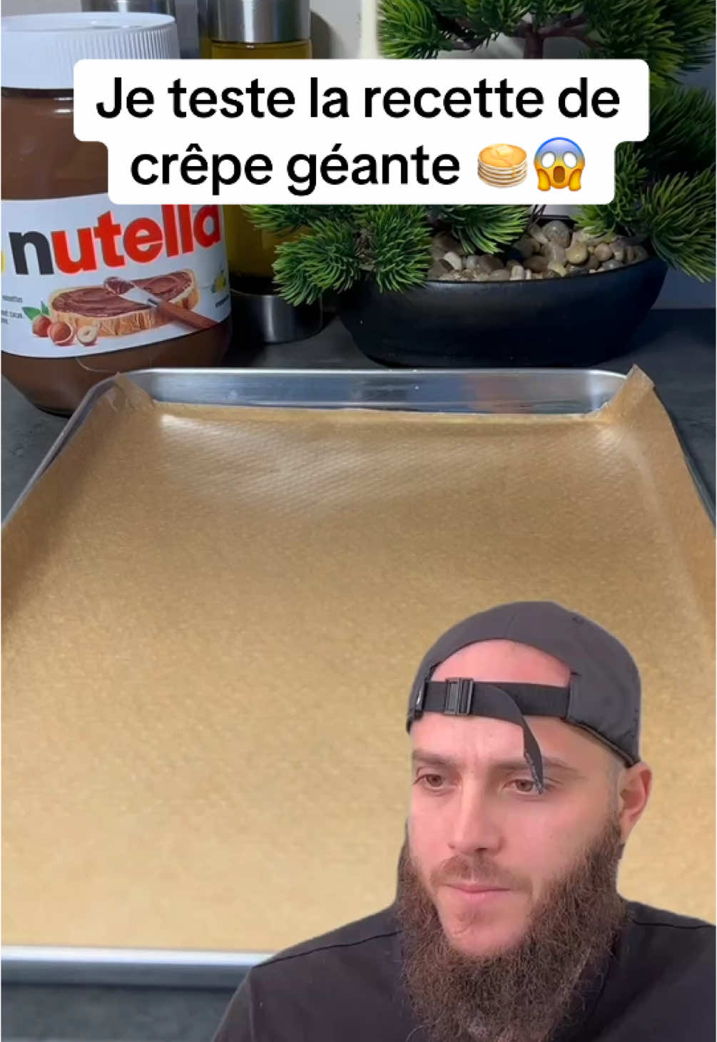 Je teste cette recette incroyable (et loufoque mdr) de crepe geante de Mr @MalcomsFood 🫡 #TikTokFood #food #defi #Nourriture #degustation #resfeezy 