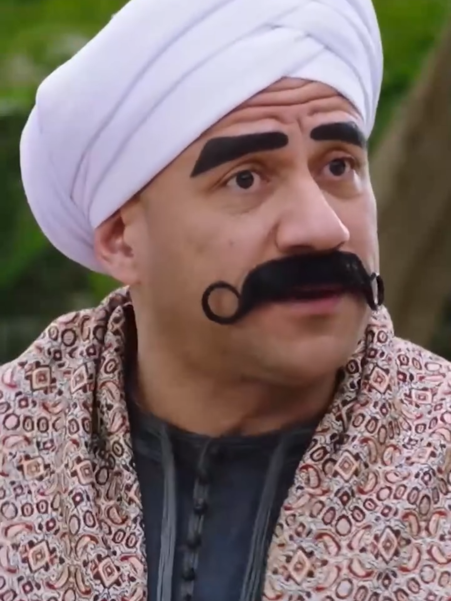 لما تسأل صاحبك الهبيد علي حاجة 😂 #الكبير_اوي7 #whattowatch