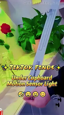 Look at this intelligent light!✨#uk #tiktokmademebuyit #TikTokMadeMeBuyIt #tiktokshop #uktiktok🇬🇧uk #kitchenlighting #motionsensor #sensorlight #kitchenlight #sensorlights 