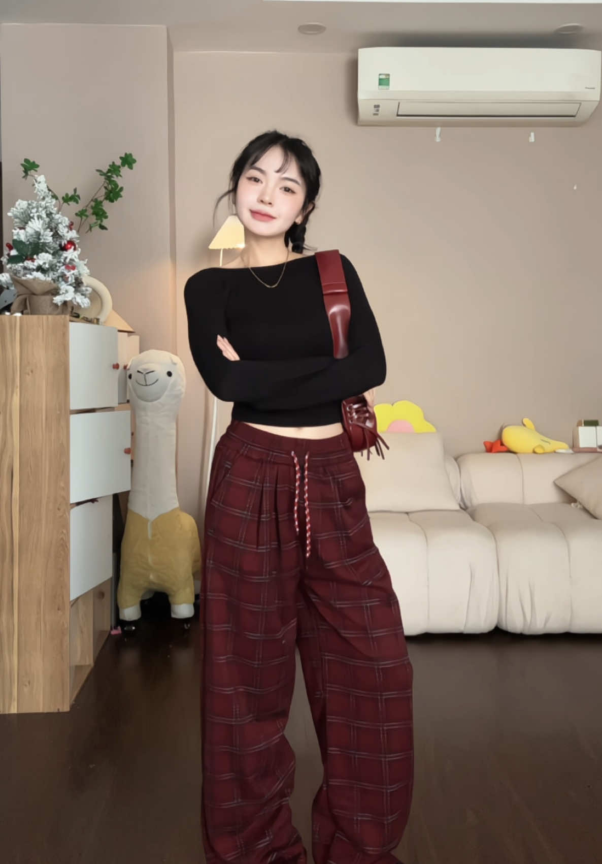 Lại là siu phẩm nữa ớ 😙 #xuhuong #foryou #viral #tryon #oufit #noel #phoidoxinh #trending #imentertainment 