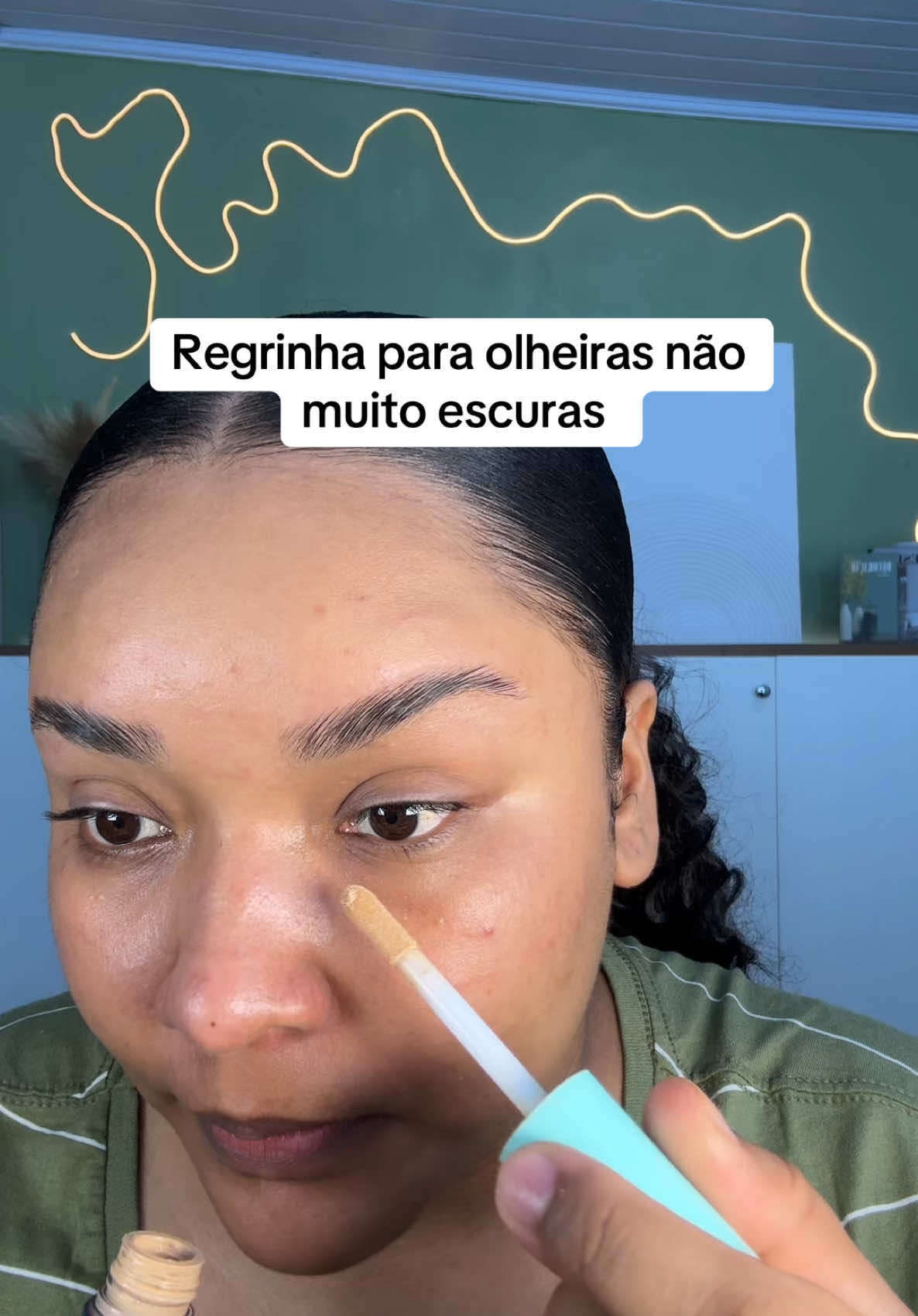 Funciona para olheiras nao muito escuras 🤎  #makeup #maquiagemtiktok 