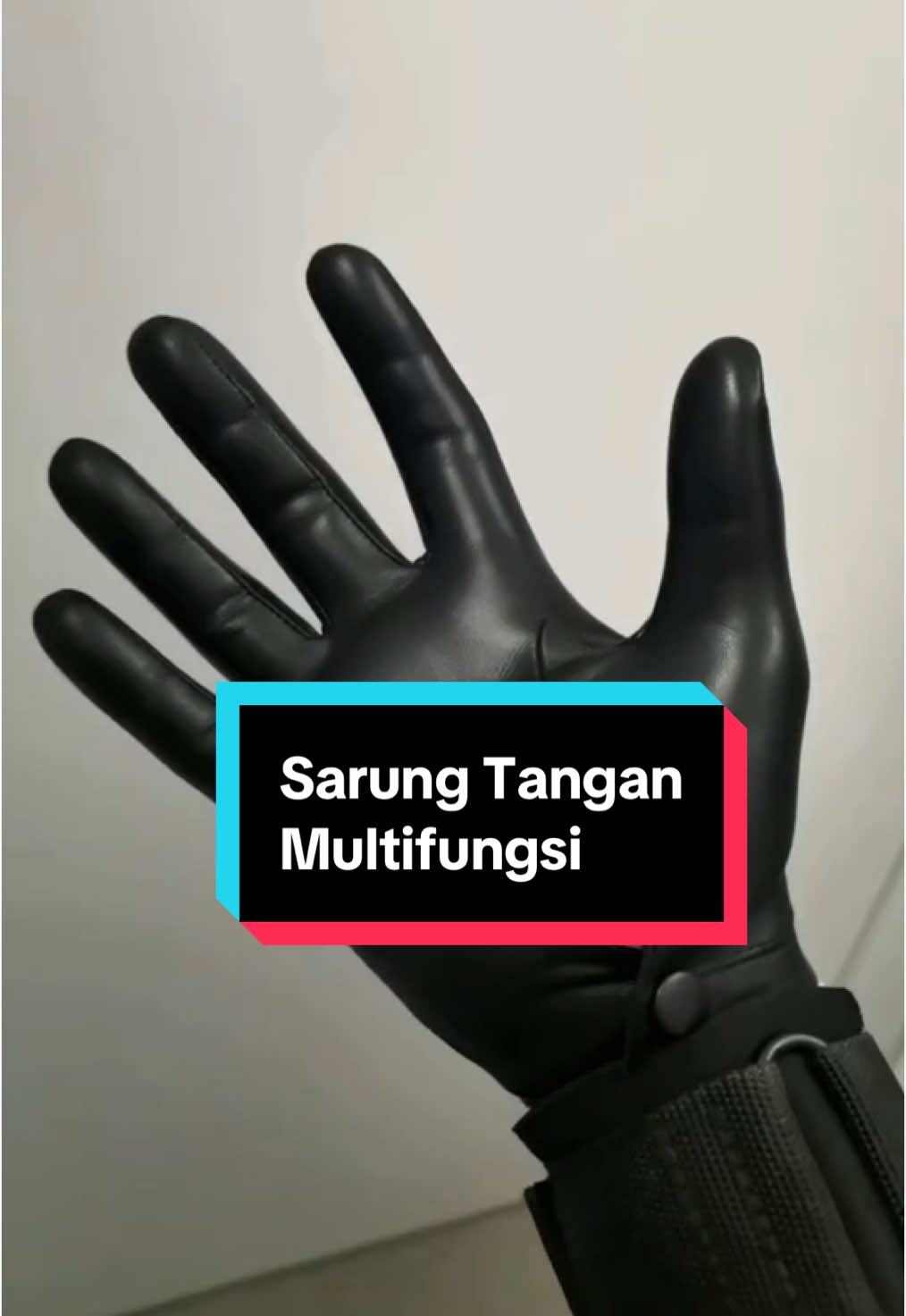 Sarung tangan multifungsi, motoran, olahraga, berkuda dan lainnya. Cek dan beli sekarang mumpung diskon #sarungtangan #handgloves 