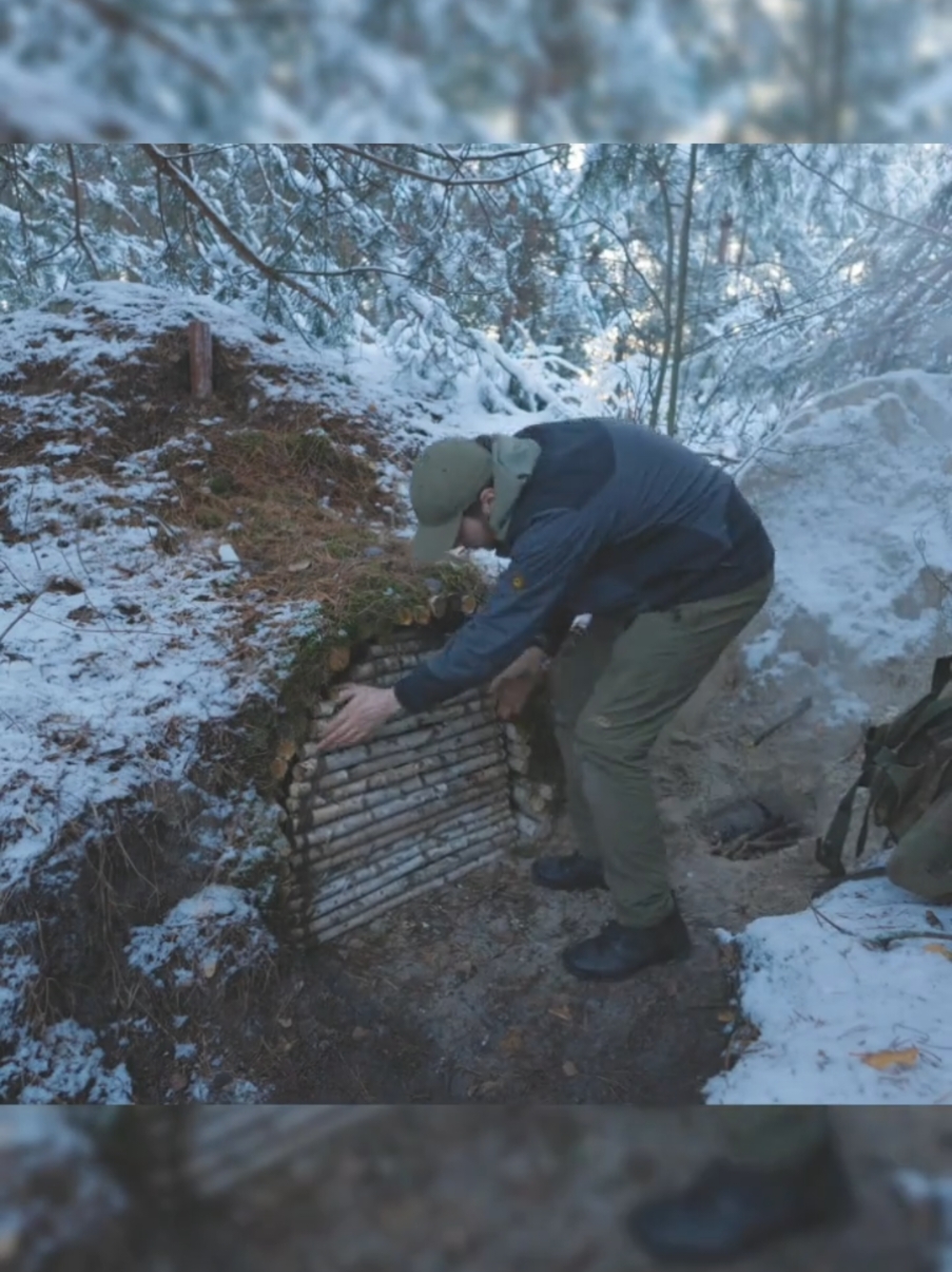 Building a Warm and Cozy Dugout for Survival #fyp #bushcraft #survival #DIY #dugout 