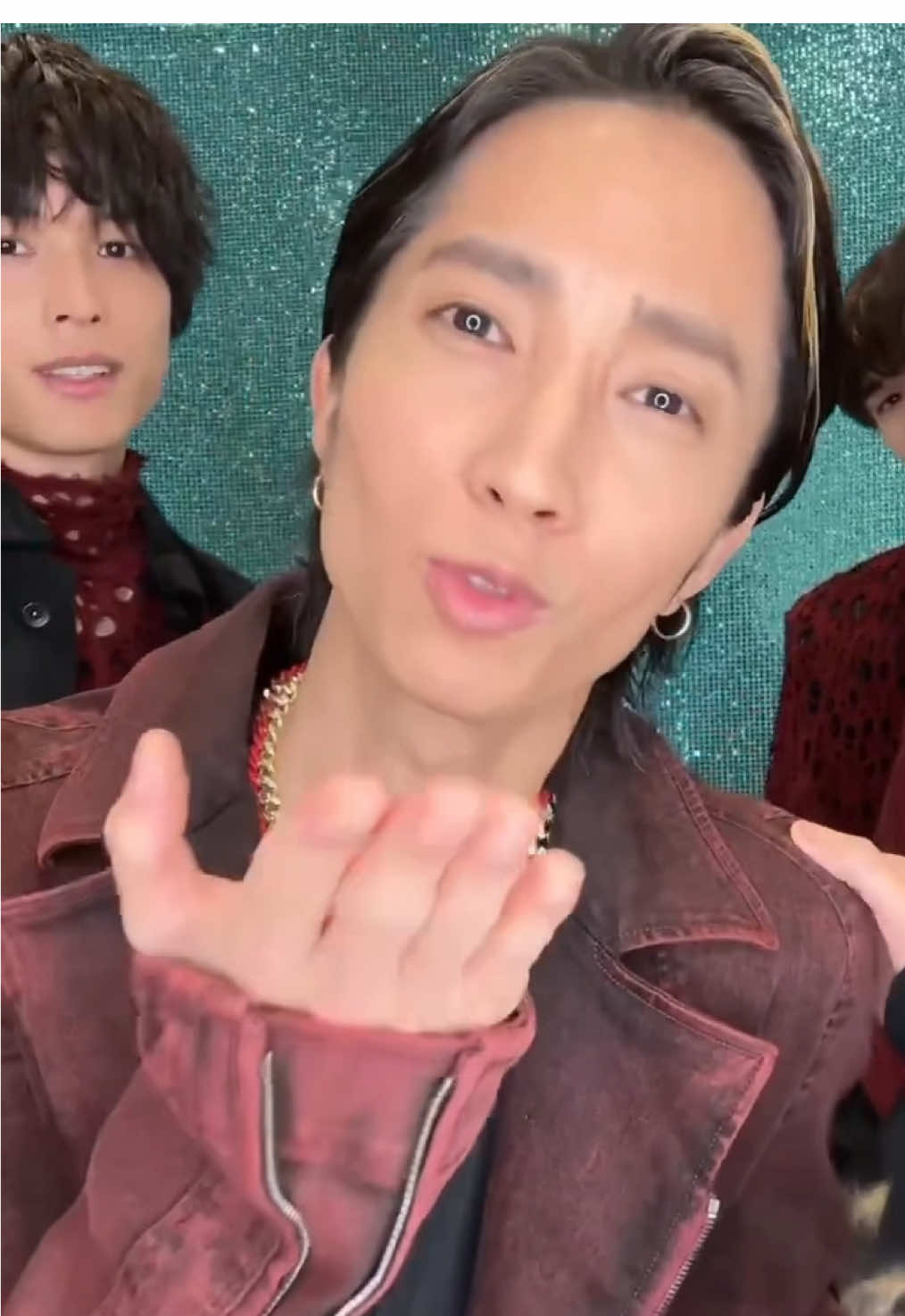 SixTONES💎 樹の投げキッス😘レアすぎない🤭🤭 #sixtones  #スト担  #teamsixtones  #ズドン  #田中樹 #松村北斗  #森本慎太郎  #髙地優吾  #ジェシー  #京本大我  #sixtonesは沼  #sixtonesは最強  #スト担さんと繋がりたい  #ママスト  #ママスト担さんと繋がりたい #アラサースト担 #SixTONESのオンナ #SixTONES最高 #sixtonesは最強ですだってこの6人だから  #ベストアーティスト  #ベストアーティスト2024 