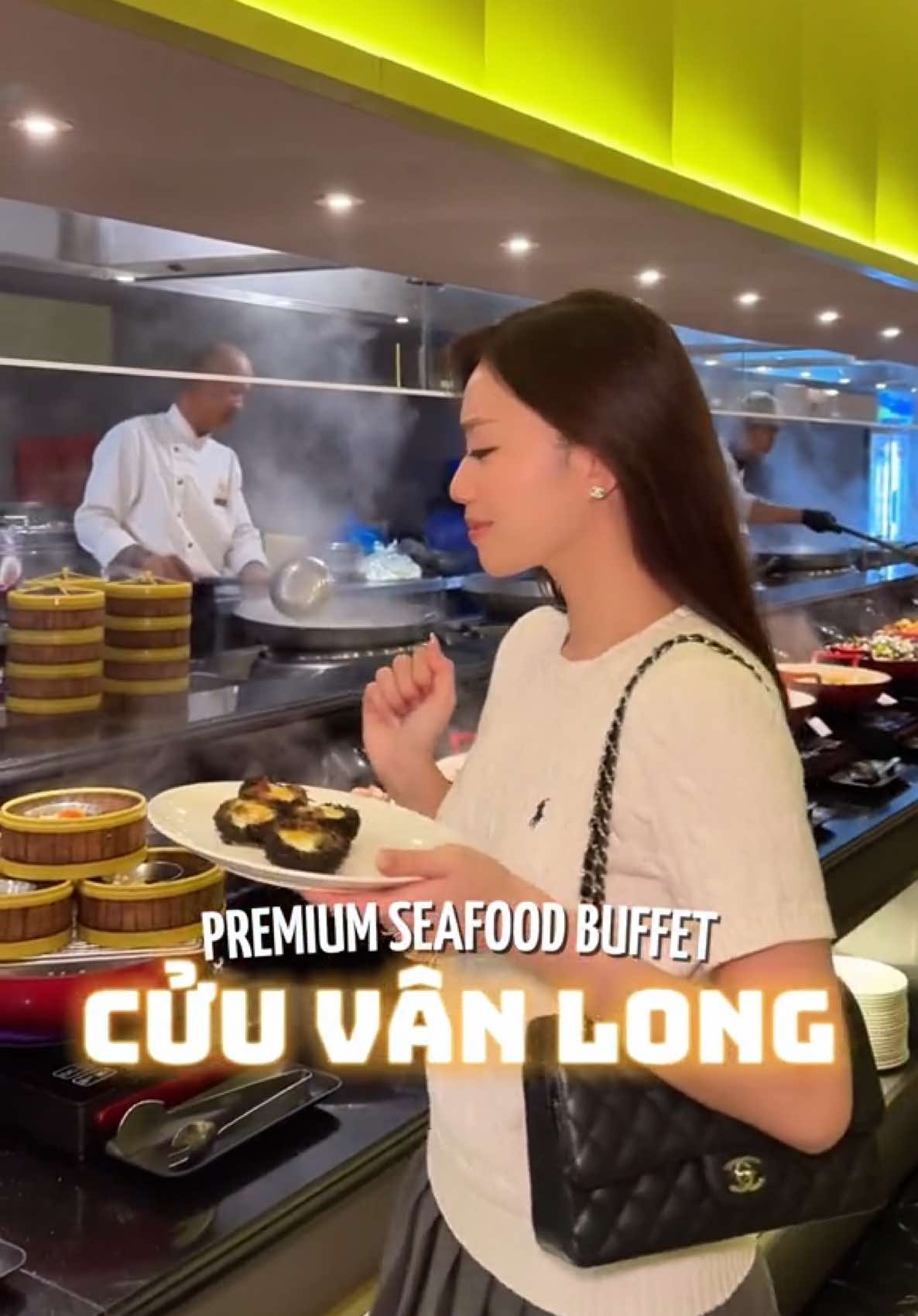 Cuối cùng cũng biết vì sao buffet hải sản ở đây đông rùi đó🤣#buffethaisancuuvanlong #buffetcuuvanlongpremium #cuuvanlongpremium 