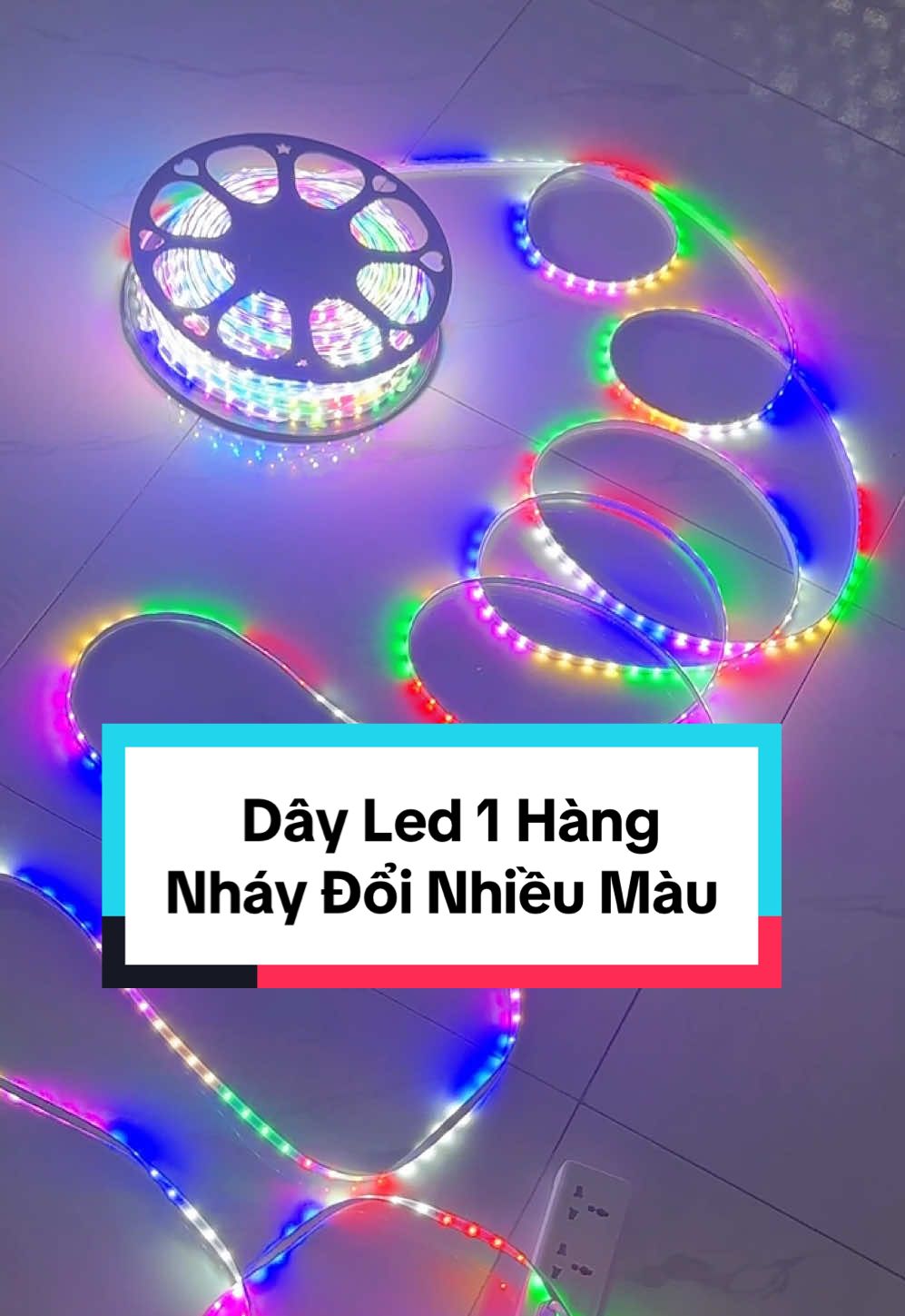 Dây led nháy đổi 7 màu chống nước - tặng kèm nguồn, dễ dàng lắp đặt. #led #ledlights #ledrgb #denled #dayled #decor #dentrangtri #xh #lapdat #havisun 