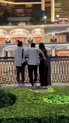 Xin lỗi vì sự vô tình 😂😂#xuhuong #foryou #viralvideo #giaitri #meomeomeo1683 #fyp #taiwan #gaixinhtiktok #fyppppppppppppppppppppppp #nguoivietnamtaidailoan 