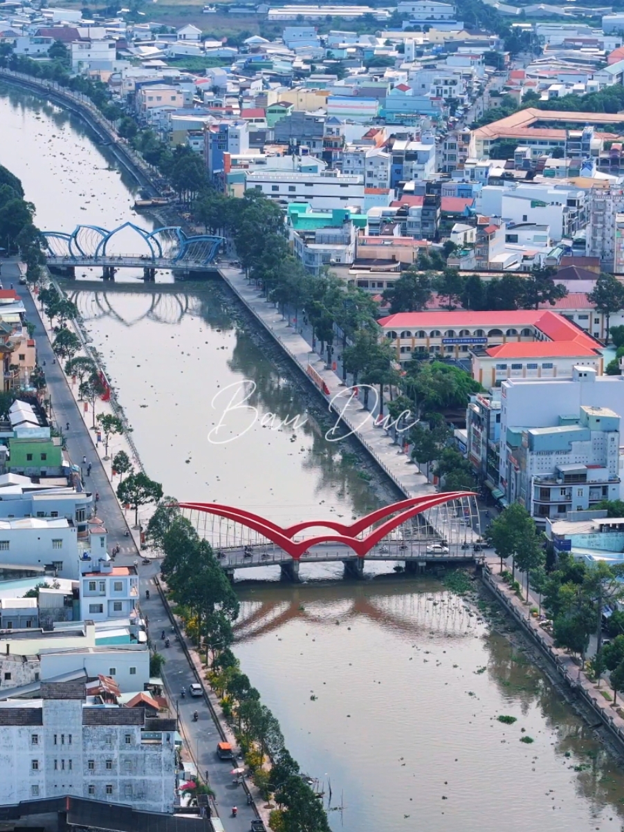 Thành Phố Sóc Trăng nhìn từ trên cao  #soctrang #canhdep #honuocngot #cauchuy #thienvientruclam #canhdep #air3 #flycam4k #bauducsoctrang 