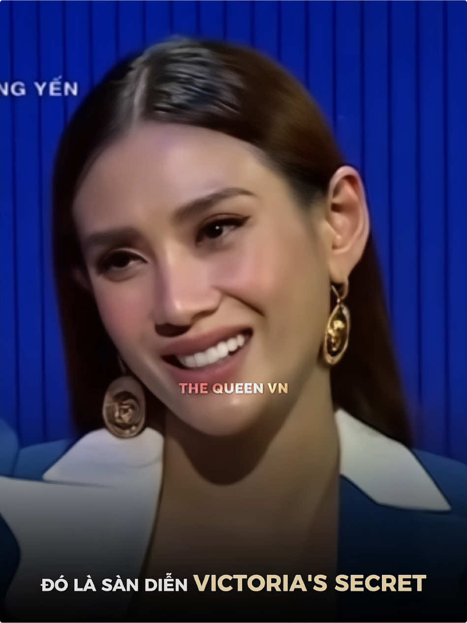 Được đứng trên sàn diễn VICTORIA'S SECRET là ước mơ của các cô người mẫu 🔥 #THEQUEEN_VN #team_excellentbeauty #victoriassecret #vohoangyen #xuhuong 