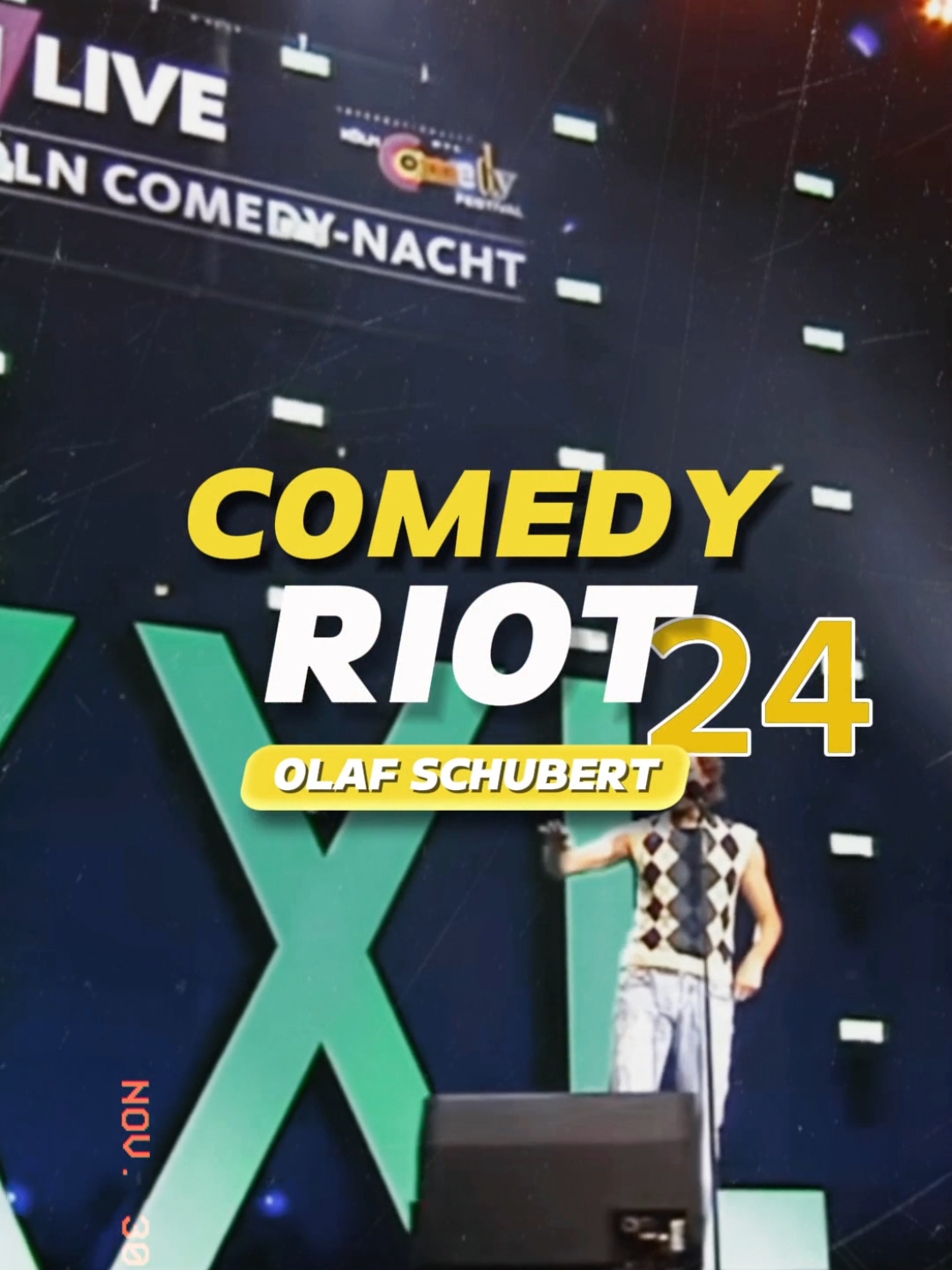 So steht's also um unsere Bundeswehr. 😂#standupcomedy #lustigevideos #deutschecomedy #bundeswehr @Olaf Schubert 