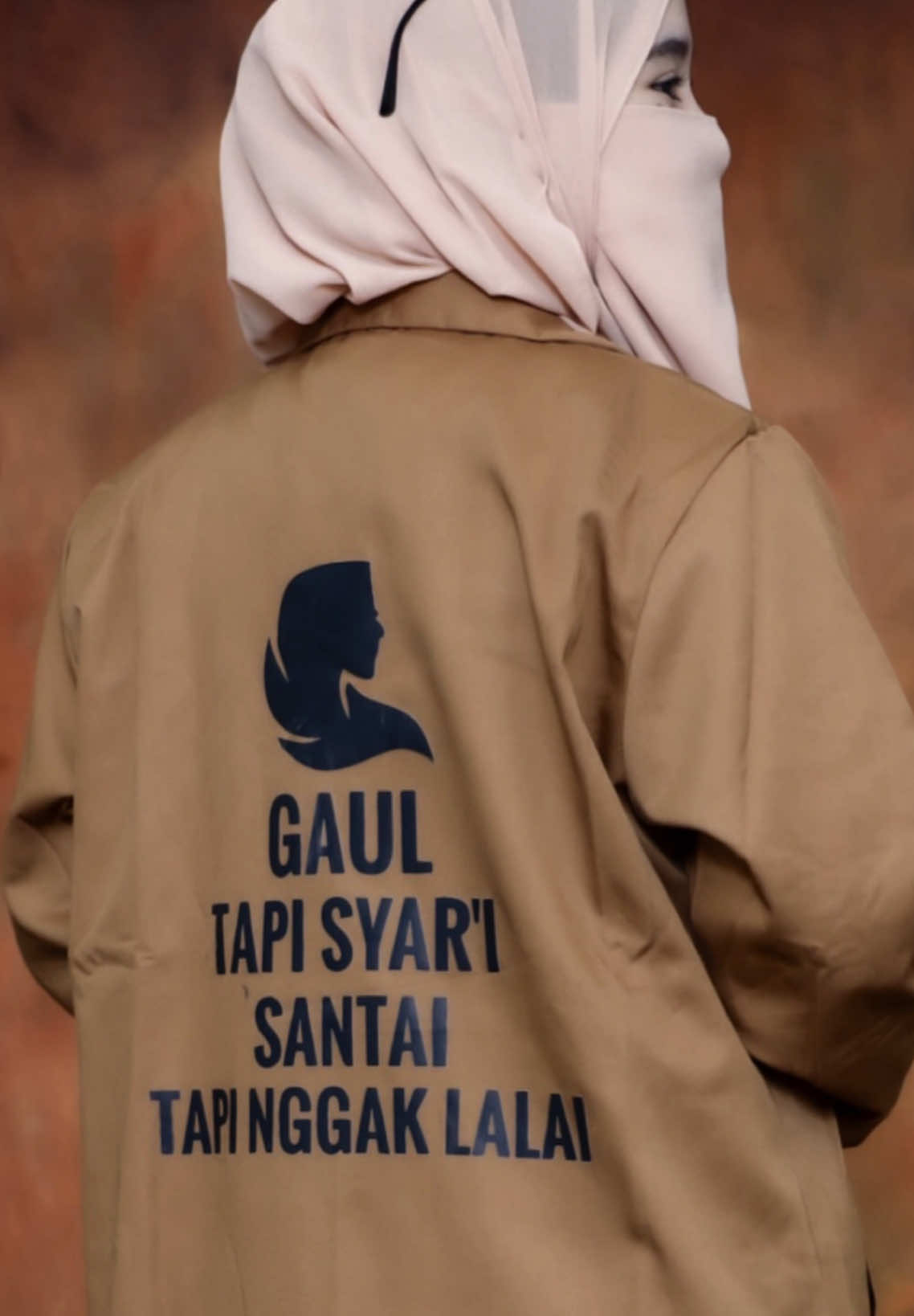 Santai tapi ?