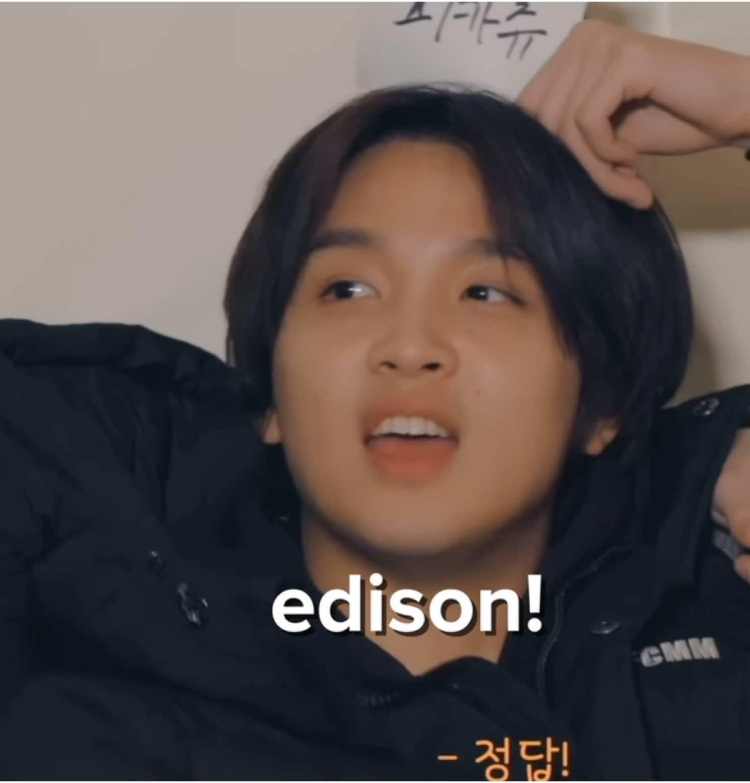 I just thought this scene was very cute like look at chenle adoring haechan THEY’RE SO CUTE😭😭😭 #haechan #nctdream