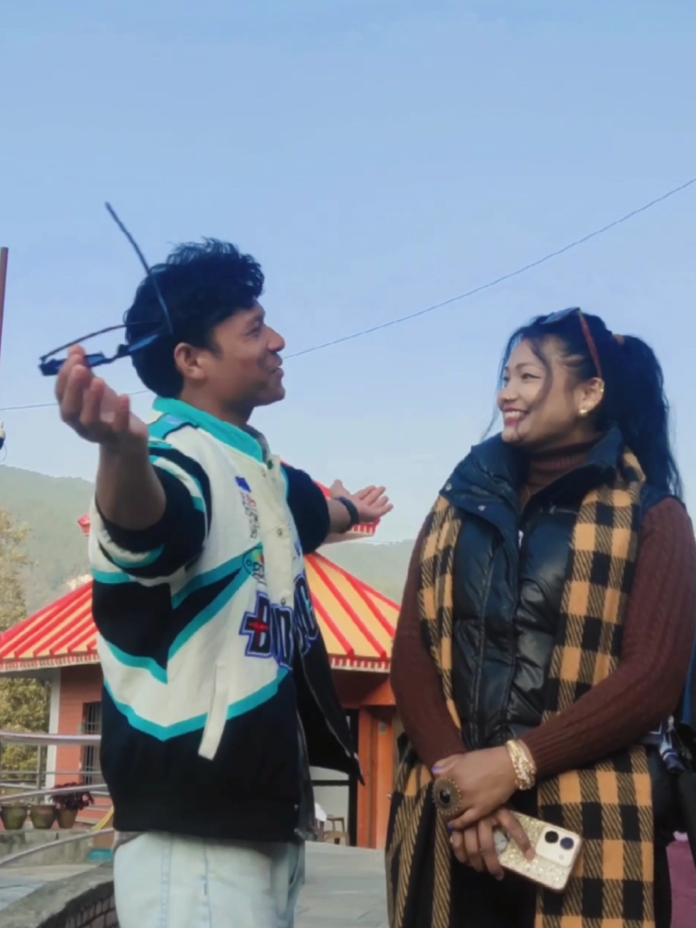 with maiju...😍#grow #account #viralvideo #bollywood #old #viralvideo #song...