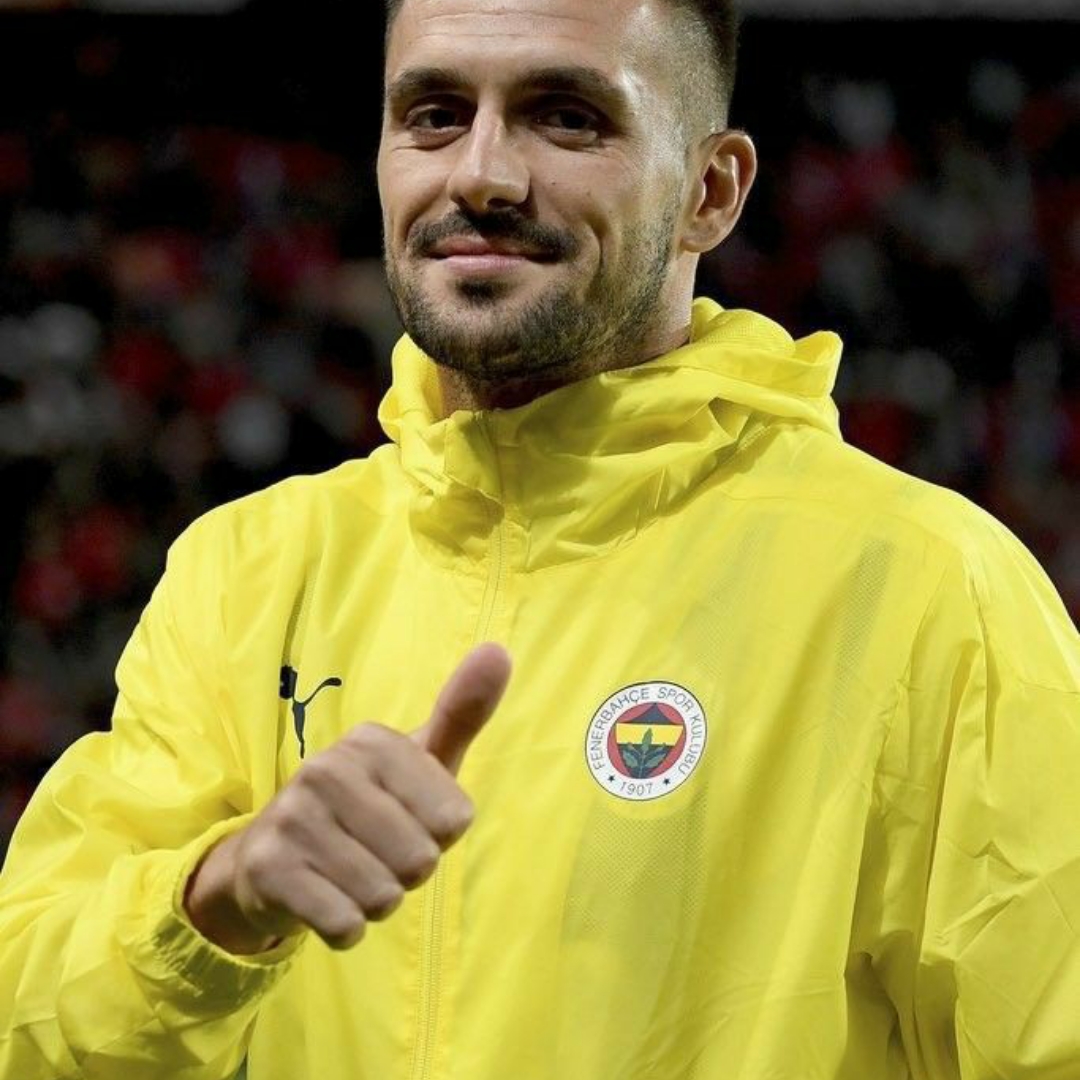 yakışıklibahce 🤭🤭#kesfet #fenerbahce #fenerbahçe💛💙 #fyppppppppppppppppppppppp #foruyou #fyp #merthakanyandaş #oosterwolde #szymanski #tadic #kesfet #keşfetteyizzz #fouryou #keşfetbeniöneçıkar #fb #edit #fenerbahçe #fenerbahce1907 