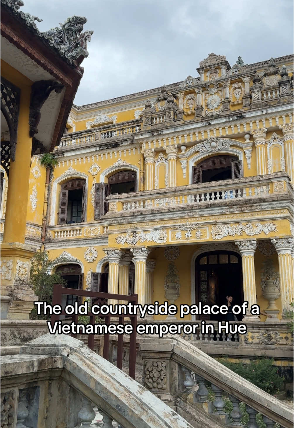 This UNESCO world heritage sight is somewhere you might not have considered. Anh Dinh palace is a stunning old country home of Emperor Khai Dinh, built in the 1910s. It is a unique example of Vietnam’s own style of neoclassical architecture. Message us if you want us to build the best hidden spots onto your itinerary😉 #vietnamtravel #hiddengems #travelitinerary #traveling #backpacking 