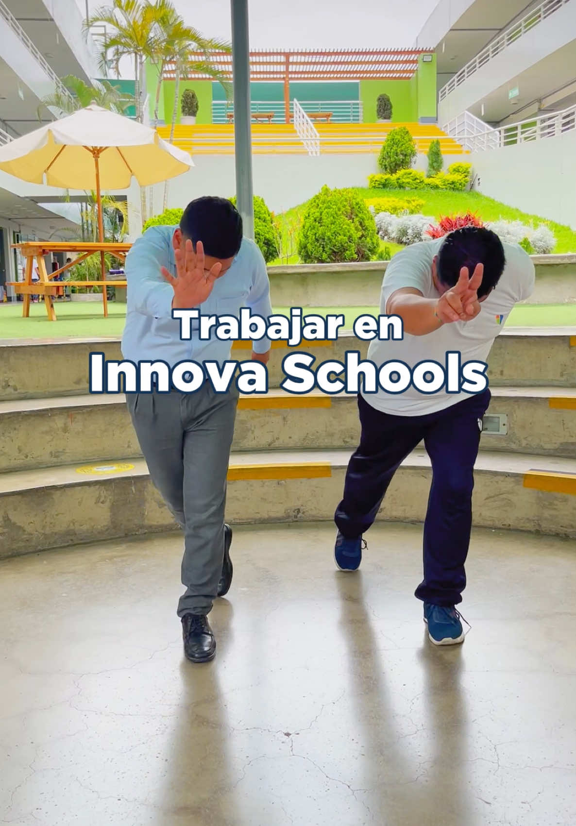 🎶 Profesores que enseñan y también se mueven al ritmo del cambio. 🕺💃 Descubre las ventajas de ser parte de Innova Schools mientras marcamos tendencia. 🌟 ¡Postula hoy y únete al equipo! 🚀  #InnovaTuCarrera #DocentesConImpacto #TrendInnova
