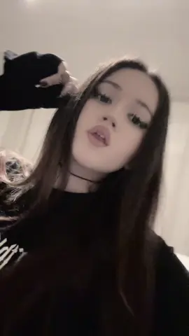 #yesqueen #emo #spam #brooklynbaby #lana #loathbun #dsbm 