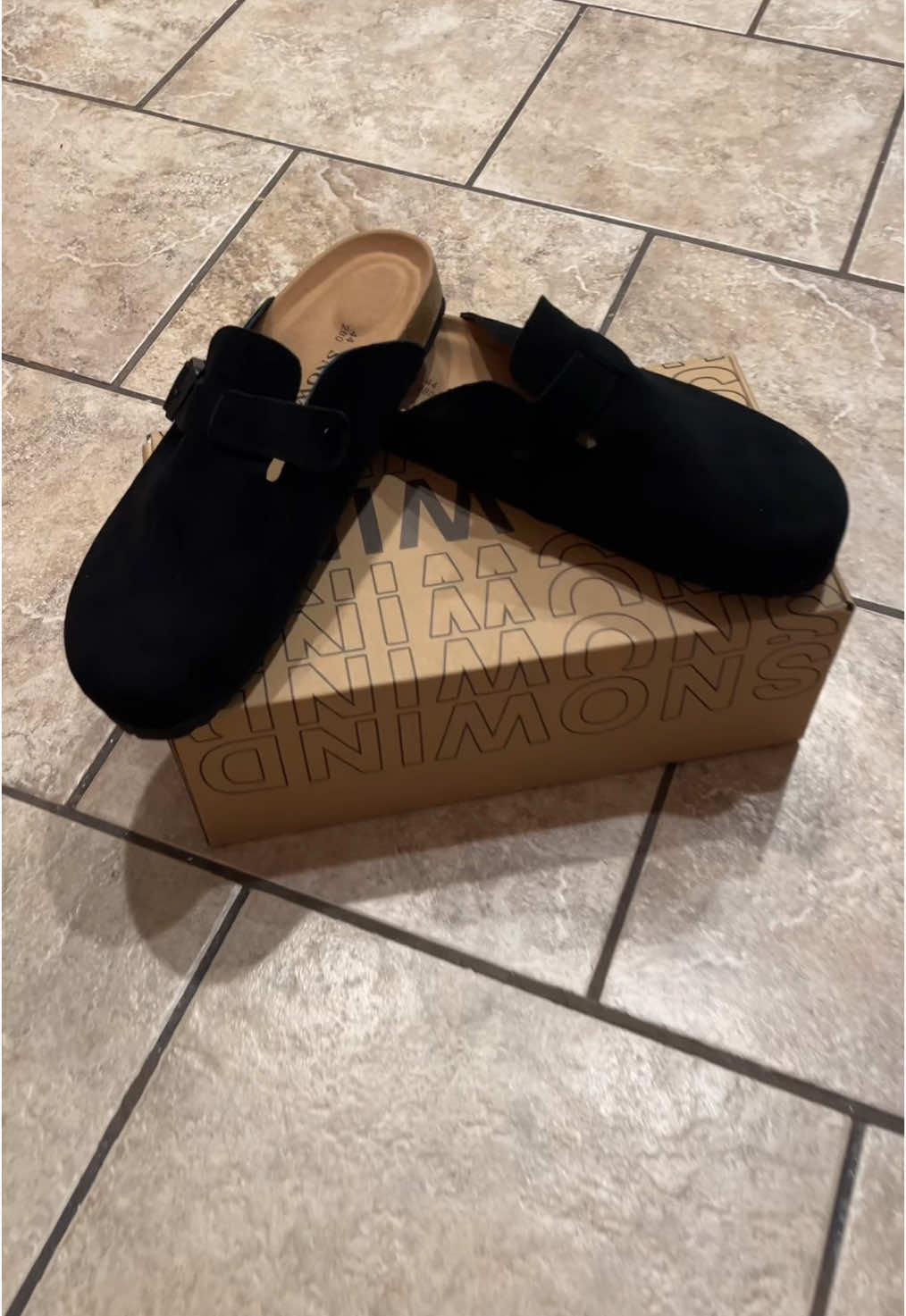 Go cop these comfortable slippers!!#foryou #xyzbcafypシ #foryoupage #viral #fypシ 