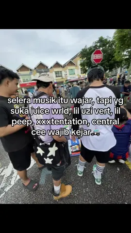 🕊️#juicewrld #lilpeep #xxxtentacion #liluzivert #legend 