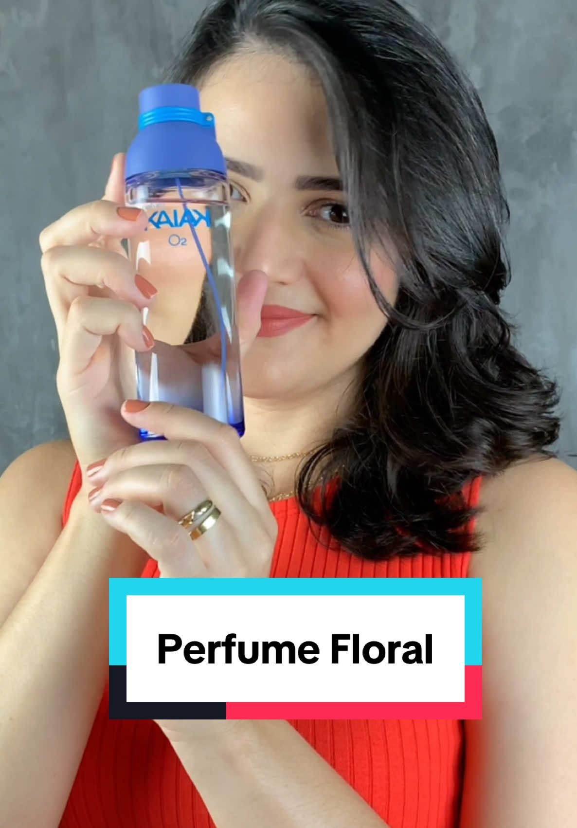 Qual seu perfume floral preferido? • Luna coragem possui uma fragrância Chipre floral; • Ilía completa possui uma fragrância floral cremosa refrescante; • Kaiak O2 possui uma fragrância floral cítrica moderada. Essas são três opções de muitas outras que você encontra disponível pelo link aqui do meu perfil ✨ #Perfume #NaturaLuna #IliaNatura #Naturakaiak #KaiakNatura #PerfumeFeminino #PerfumariaNatura #PerfumeNacional #ACasadePerfumariadoBrasil