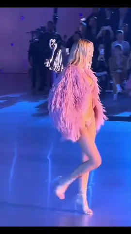 ✨ The Ultimate Elegance of Supermodels in Lingerie on the Runway ✨ #bellahadid #gigihadid #supermodels #runwayqueens #highfashion #lingeriemodel #runwayshow #fashionicons #topmodels #luxuryfashion #catwalkstars #modellife #glamourgoals #victoriasecret #modelaesthetic #boldandbeautiful #fashionweek #catwalkstyle #iconicmodels #modelingworld #topmodelstyle #hautecouture #runwayfashion #modelvibes #exclusivefashion #fashioninspo #elitefashion #lingeriecouture #highendluxury #fashionelite 